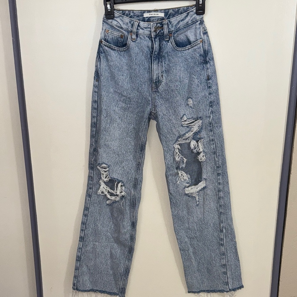 Pacsun 90’s Boyfriend Destructed Jeans
